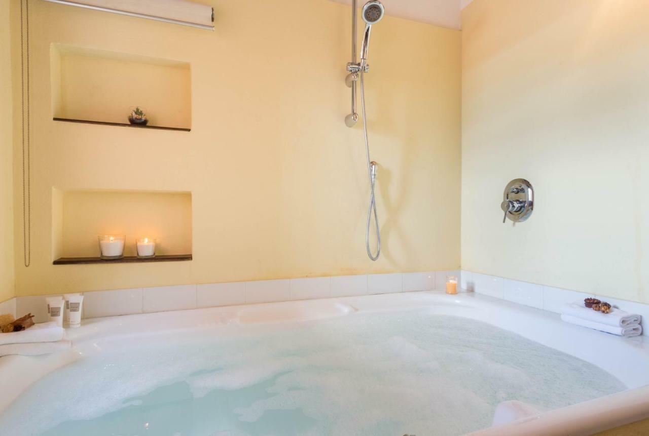 Romantic Suite Canelles Κάλιαρι Εξωτερικό φωτογραφία